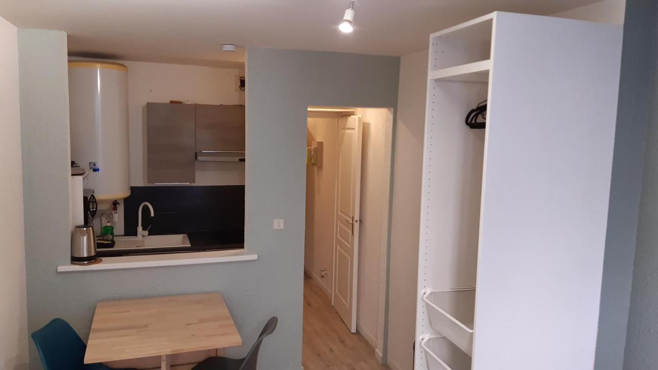 Apartment 302 Au 15 Rue Battant A *